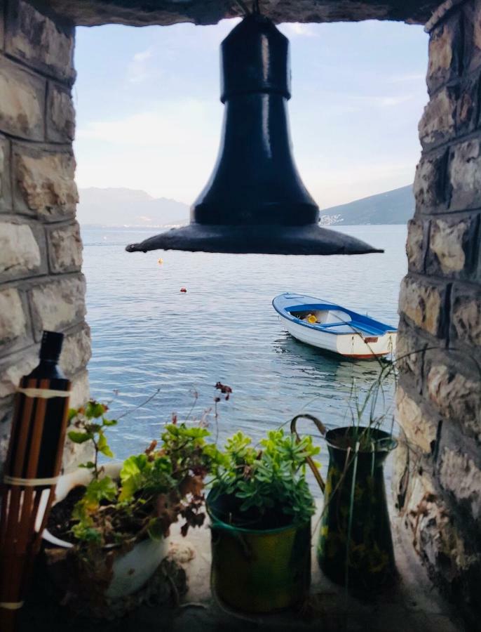 Vila Duricic 300M Od Mora Hotel Thenovici Luaran gambar