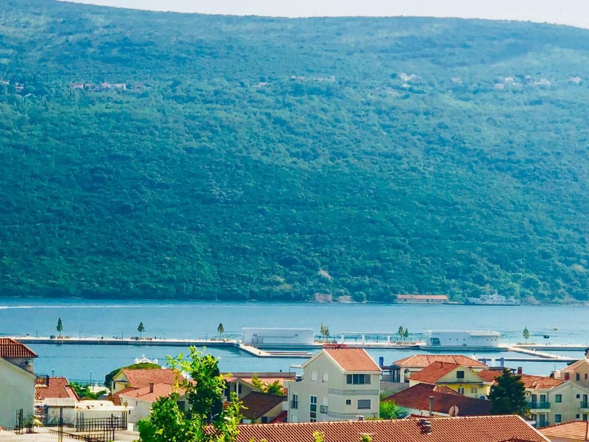 Vila Duricic 300M Od Mora Hotel Thenovici Luaran gambar