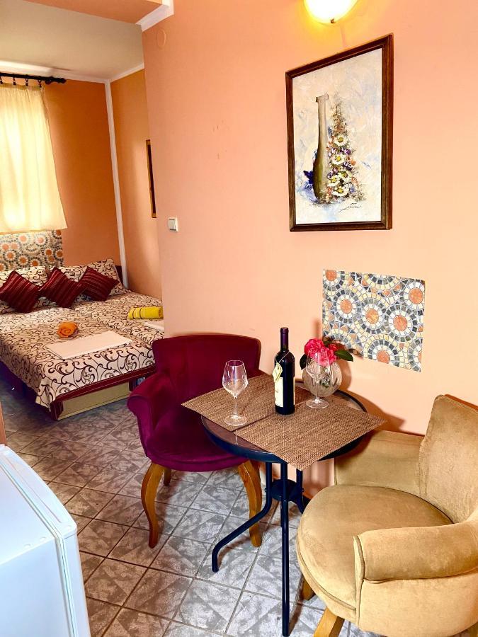 Vila Duricic 300M Od Mora Hotel Thenovici Luaran gambar