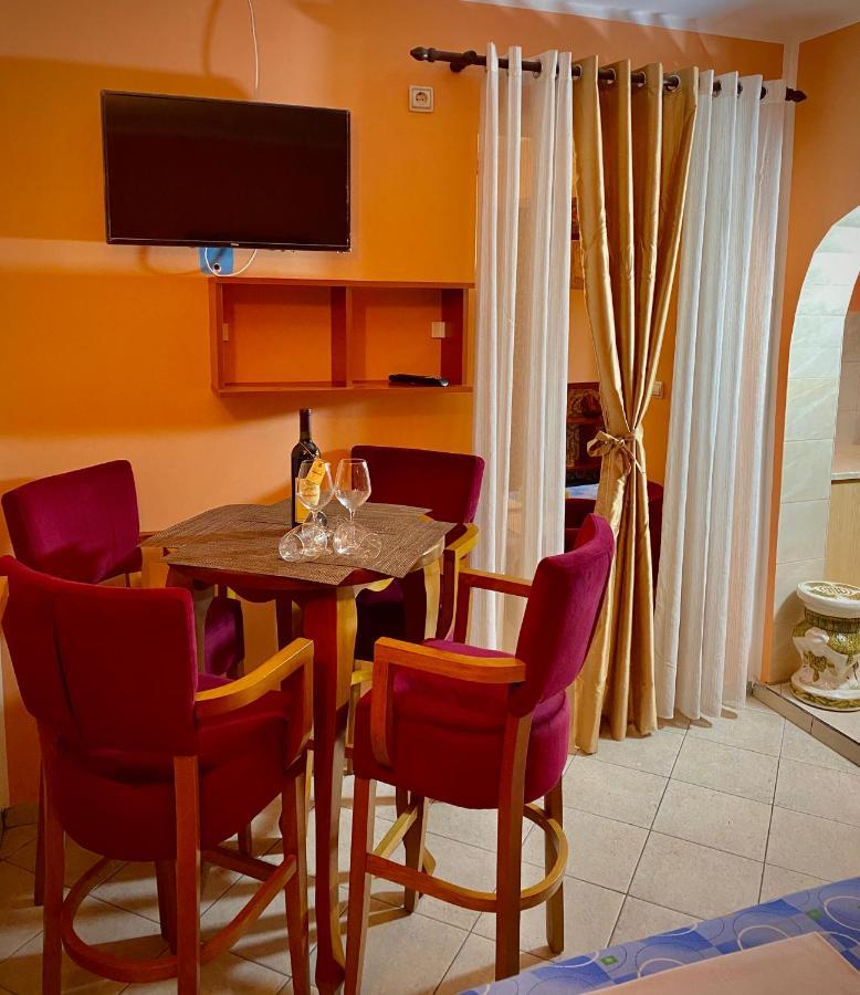 Vila Duricic 300M Od Mora Hotel Thenovici Luaran gambar
