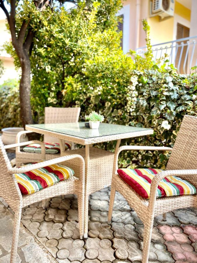 Vila Duricic 300M Od Mora Hotel Thenovici Luaran gambar